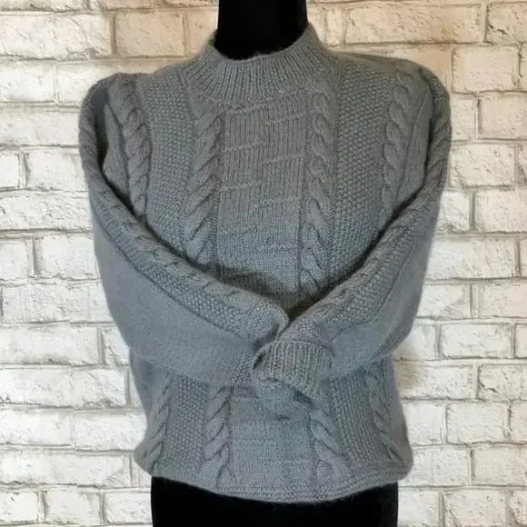 Wool sweater - Picture 2 of 6